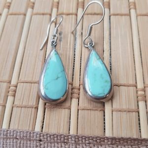 925 Sterling Silver Turquoise Earrings